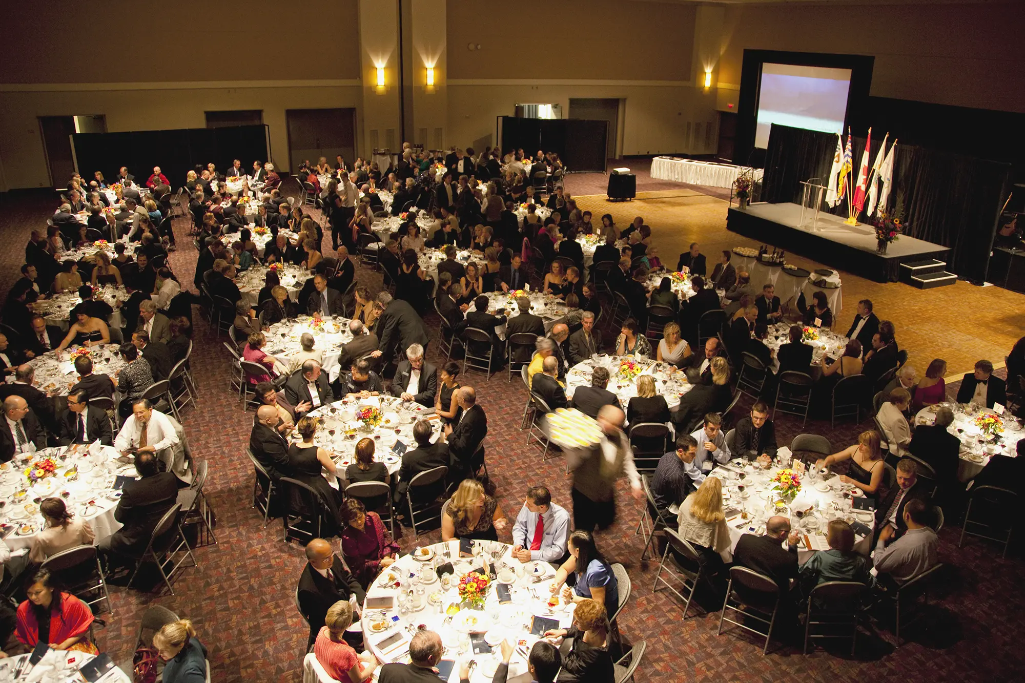 Large Group Conference Show Expo